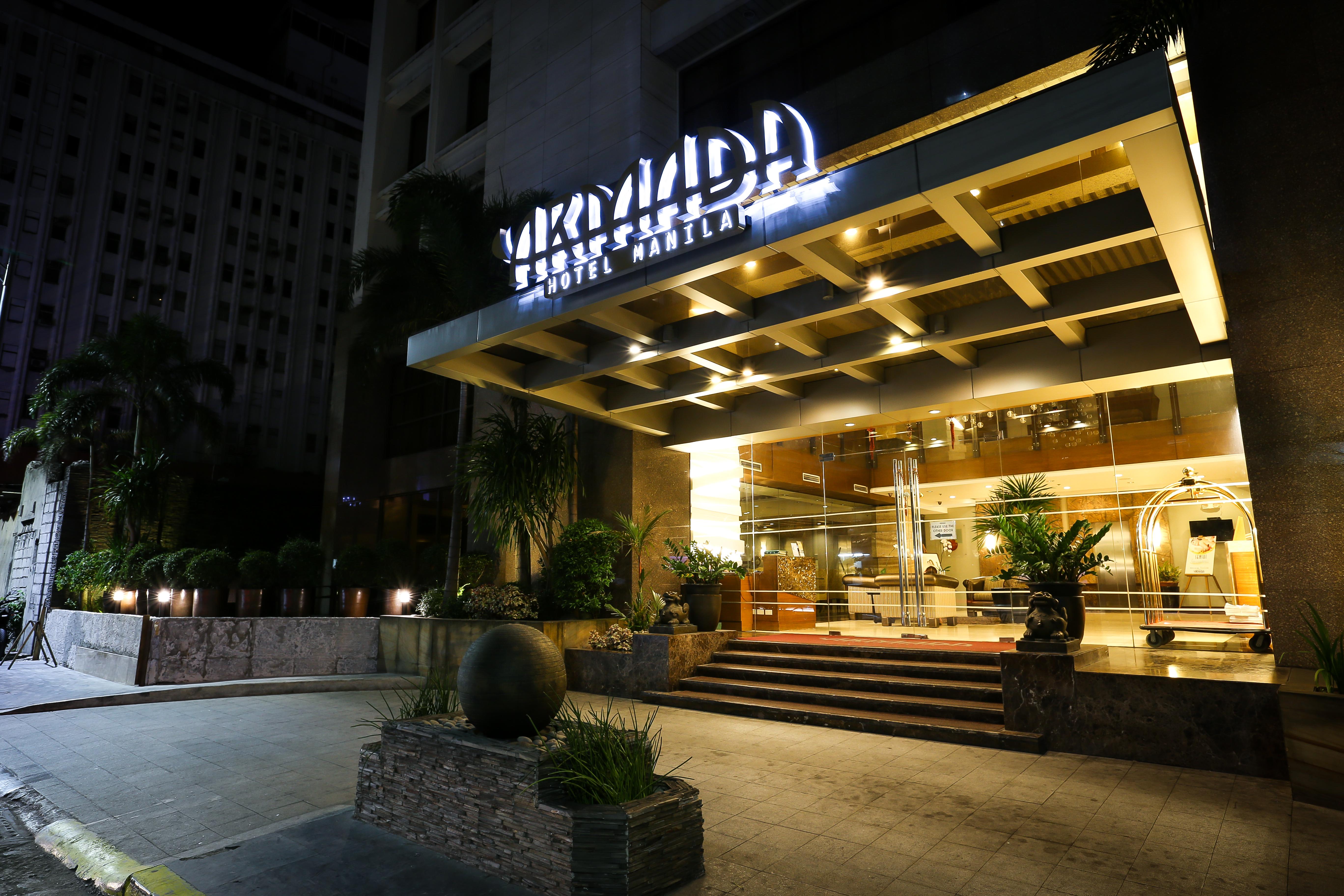 Armada Hotel Manila Exterior foto